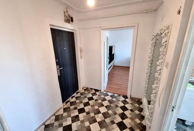 Casa de cultura-apartament 2 camere decomandat cu gaze - 8