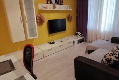 INEL 1 STR. SoveJA Apartament cu 3 camere decomandate Bloc NOU - 4