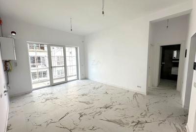 Etaj 1. Balcon mare. Loc de parcare. - 1