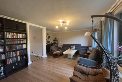 Casă individuală cu 5 camere în Dumbrăvița