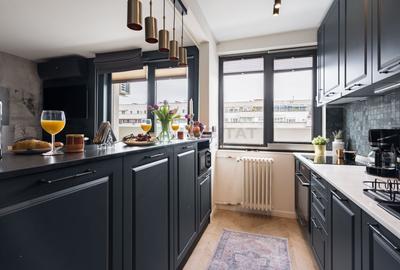 O Vacanță Permanentă în Inima Capitalei, Magheru/Bălcescu - 3