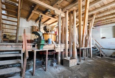 Casa + Moara + Spatiu Comercial, langa Primarie, 3 intrari |VIDEO - 4