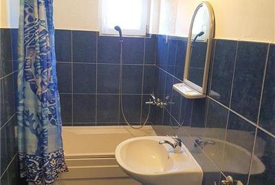 Apartament 2 camere la mansarda -str.Oncesti - zona Vasile Aaron - 13