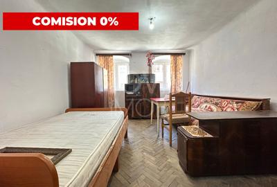 Apartament 2 camere + teren + garaj, Str. 9 Mai - 1