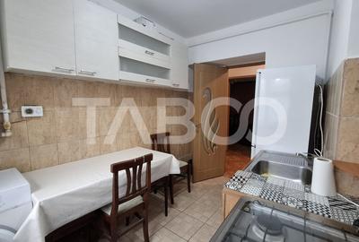Apartament 2 camere de vanzare decomandat 54 mp zona Vasile Aaron - 2