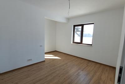 CASA 4 CAMERE CU SUPRAFATA GENEROASA IN  STIL NEOROMANESC - 29