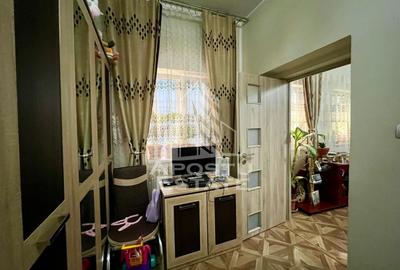 Apartament 2 camere de vanzare la curte comuna,zona Traian, Timisoara - 5