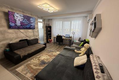 Apartament cu 3 camere decomandat, mobilat în Păcii