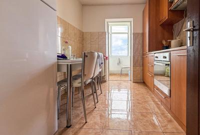 Apartament 2 camere decomandat zona Eden, loc de parcare + centrala - 2