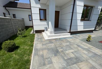 Duplex despartit prin spatiu tehnic - 22