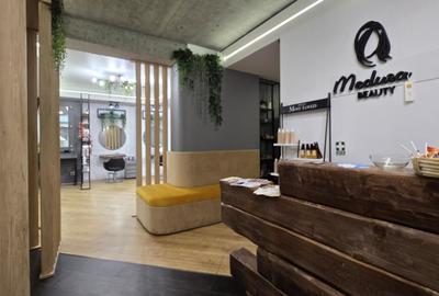 Se vinde salon de beauty complet funcțional – business la cheie - 13