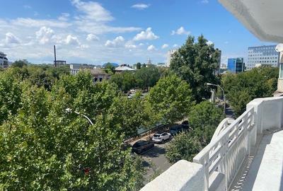 Timpuri Noi metrou, Splaiul Unirii. - 11