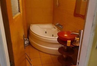 13 Septembrie,Parc Sebastian,BL.1988 REABILITAT,CENTRALA et.5/8,DECOMANDAT,2 bai - 8