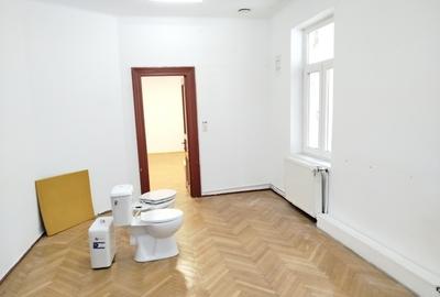 Vila cu prestanta in locatie eleganta Mosilor Pache. Libera spatioasa cu parcare - 15