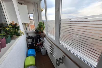 Vânzare apartament 3 camere – 52 mp,  Zona Cetate - 7