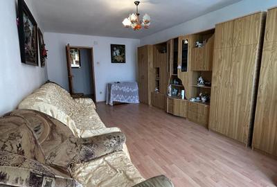 Apartament 2 camere-Zona Sud - 71mp - 61500 euro - 2
