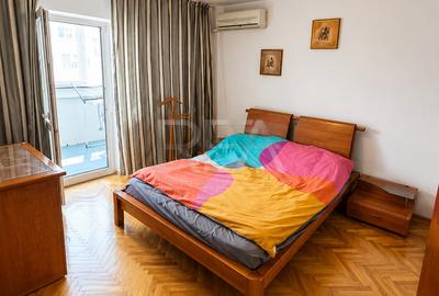 3 camere Unirii decomandat,centrală,parcare,et. 6,an 1995,metrou,83 mp - 2
