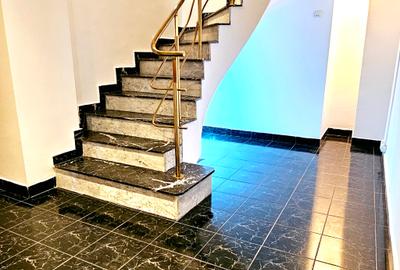 0% Comision Duplex 4 camere Bulevardul Decebal | Stradal | Renovat | Nemobilat | - 10