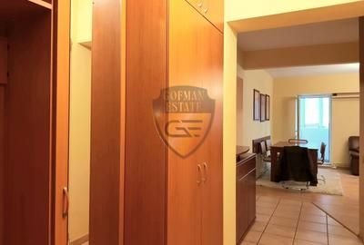 4 camere, Stadion Fagetului, 120 mp, 2 balcoane, et 3, centrala gaz, A>C - 3