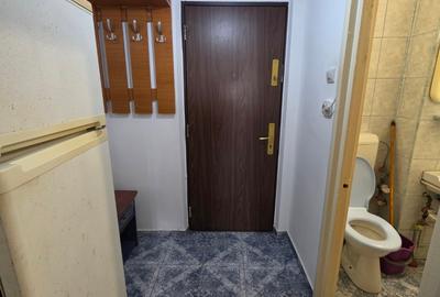 Trapezului, 5 minute metrou 1 Decembrie 1918, bloc 1978, reabilitat - 4