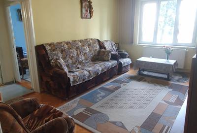 DE VANZARE AP 3 CAMERE CALEA BUCURESTI - 2