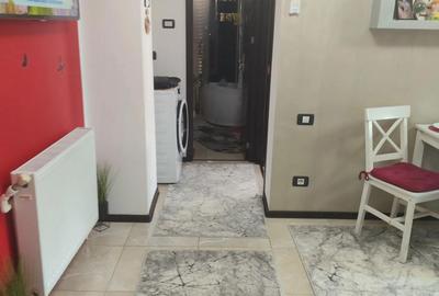Apartament 2 camere decomandat, zona Progresu. - 2