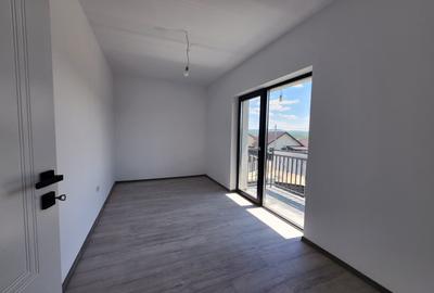 Duplex 4 camere, 2 bai , VALEA ADANCA - 11