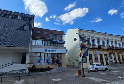 Spatii de inchiriat zona Piata Mare-Synevo - 1