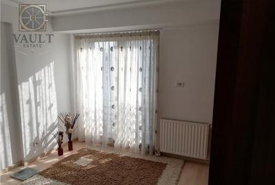 Apartament cu 3 camere semidecomandat, mobilat în Decebal