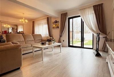 Exclusivitate! Casa de vanzare spatioasa, pozitie buna - intrare Sanpetru, Braso - 4