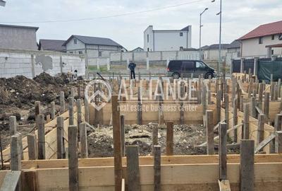 VALU LUI TRAIAN (COD07)Casă P+M (înaltă)cu 4 camere - 7