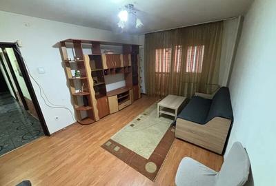 Apartament cu 3 camere decomandat, mobilat în Colentina