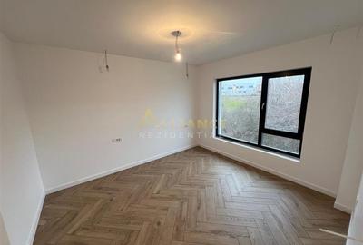 Casa Individuala - 3 camere - 2 bai - 215mp teren - 15