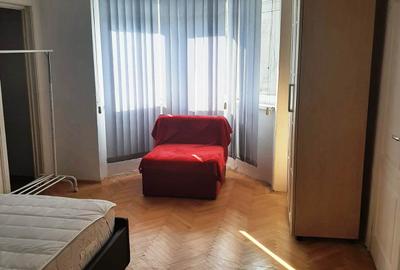 Piata Romana - 3 minute Metrou - Apartament 2 camere 60 mp - CENTRALA TERMICA - 5