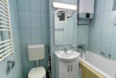Apartament cu 3 camere decomandat, mobilat în Berceni