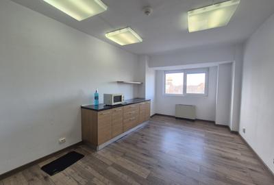 Spatiu birouri PIATA VICTORIEI - 8