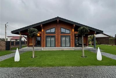 Casa stil austriac cu finisaje de lux, SPA si car port interior, Sanpetru-Bod