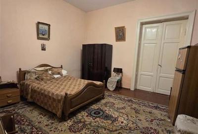 CASA Caramida 4 camere zona Centrala  Liceul Balcescu  Teren - 218 mp - 2