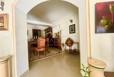 Vila superba**8 camere** Teren 1300 mp**Sauna +Piscina//Pipera - 8