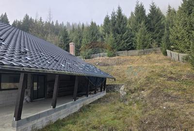 Casă / Vilă cu 7 camere de vânzare - 8