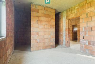 Casă la roșu  pe parter - Moșnița Veche - 15