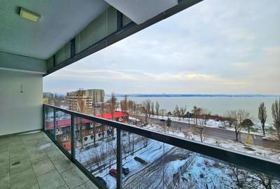 Apartament mare recompartimentat in doua spatii locative - 1