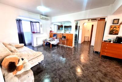 Apartament 4 camere - Bulevardul Ghencea, stradal, vis-a-vis de Stadion