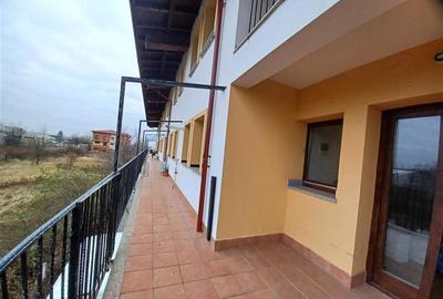 Vanzare Vila P+1+M Otopeni- Therme Autostrada A0 - 1