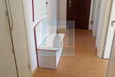 Apartament 3 camere, boxă - zona Grivitei - 4