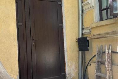 Strada Principatele Unite, Apartament cu 4 camere decomandat - 82 mp - subs - 5