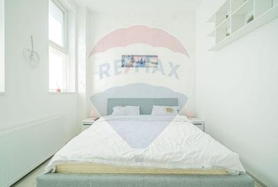 Apartament cu 3 camere decomandat, mobilat în Răcădău