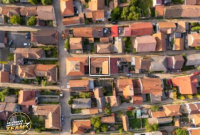 FILM! Casa primitoare in centrul orasului Targu Secuiesc - 10