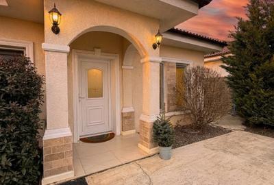 Duplex cu 3 camere în Sânandrei