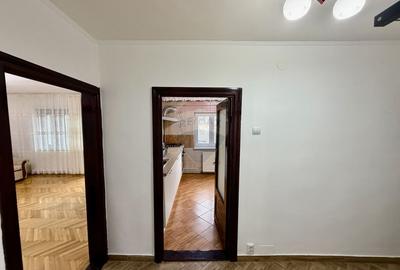 Apartament 3 camere etaj 1 - 8
